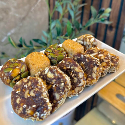 100% চিনিমুক্ত উচ্চ পুষ্টিগুণ সম্পন্ন খেজুর বাদাম বরফি